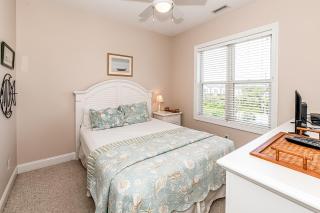 Shutters 303 - Pine Knoll Shores - 6