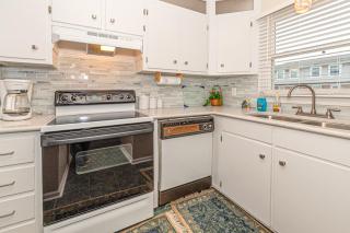 Pine Knoll Townes - Pine Knoll Shores - 4