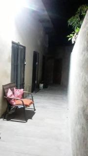 N1 2 Apto Pequeño Habitación con baño privado a 120 metros de Plaza Batlle punto Central de la Ciudad - 4