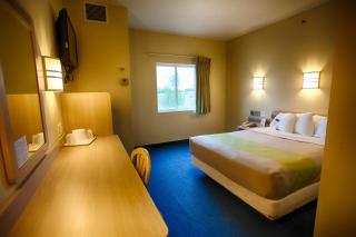 Studio Z, an Ascend Collection Hotel - Saint Robert - 1