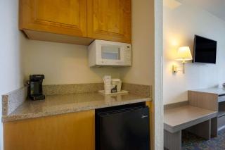 Travelodge by Wyndham Outer Banks/Kill Devil Hills - Kill Devil Hills - 1