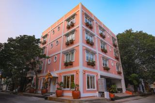 Hotel Aura by Woco Stays - Pondicherry - 0