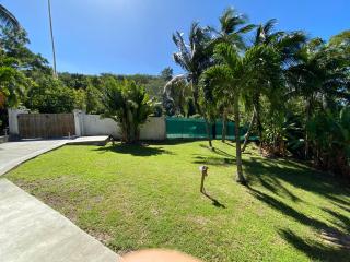 Coco-Mango Apt. D - 2