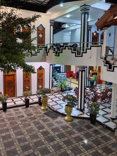 Peacock Reach Hotel - 5