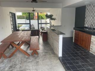 Linda casa com jacuzzi no coração de ponta negra - Natal - 3