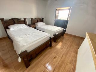 Casa entera rústica con terraza, parque principal - San Vicente de Chucurí - 3