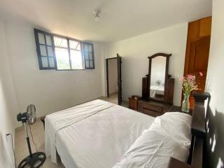 Casa entera rústica con terraza, parque principal - San Vicente de Chucurí - 8