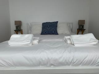 Stylish townhouse with gallery in the heart of Tavira for two - Tavira - 3