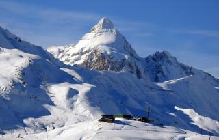 ESQUI - PIRINEO DE HUESCA - GOLF & RELAX - VALLE de TENA - 1