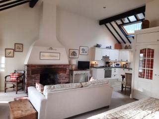 The Shippon, Parc yr Odyn, Pentraeth, Anglesey LL75 8UL - Pentraeth - 0