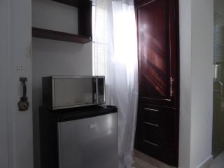 Cozy Studios-Private Entrance- HS Internet-AC-Hot Water-Backup Generator-near the Beach - San Felipe de Puerto Plata - 3