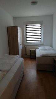 Enjoy your stay with DKN - Mon-Sun - Late night check-in - Multilanguage - Leipzig Grünau - Witamy serdecznie - Leipzig - 1