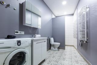 VODNA White Apartment - Lviv - 6