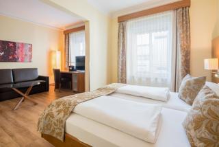 Hotel Weißes Kreuz - Bregenz - 6