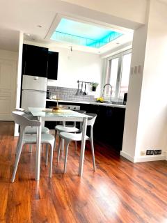 LE CARDINAL, appartement avec parking privé, gare, centre ville, - Annecy - 3