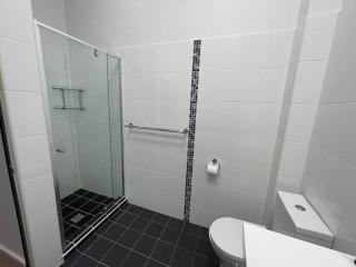 Modern 2 Bedroom Warehouse Conversion - Sydney - 8