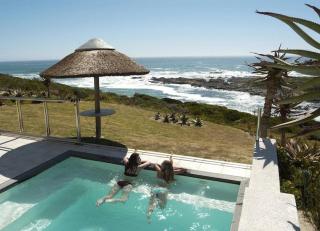 Crayfish Lodge Sea & Country Guest House - Gansbaai - 5