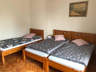 Rodinný dům pod Hazemburkem - Libochovice - 3