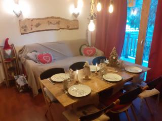 VALFREJUS - Appartement "L'Erable" Les Chalets de Florence 2 - Chaleureux et fonctionnel - plein centre à côté des télécabines - 4 à 7 pers - Valfréjus - 3