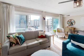 Silver Shell North 302 - 5