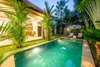 Tropical Villa Prime Location in Canggu - 15 Minutes Walk to the Beach - Canggu - 2