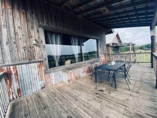 Tree House Bungalow @ Bergheim Ranch - 1