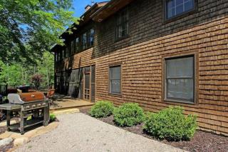 Secluded cabin on 10 acres - hot tub & game room! - 6
