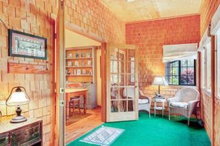 Secluded cabin on 10 acres - hot tub & game room! - 4