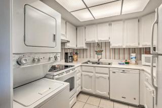 Coastal Sea Pines Escape Walk to Beach! - 2