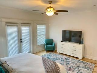 Modern 4BR 2BA Home w/ Porch Swing - Walk&Bike ATL - 5