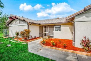 Mango House - Cape Coral - 9