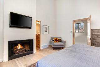 Red Pine Wonder - Park City - 2