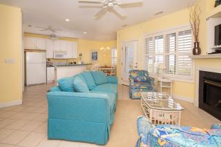 Shutters 303 - Pine Knoll Shores - 3
