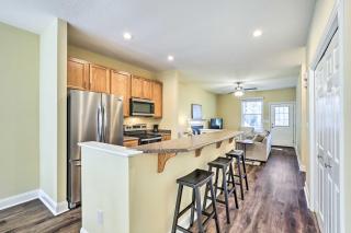Charming Flat Rock Townhome with On-Site Trails - Flat Rock - 4