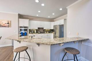 Updated Mableton Home about 14 Miles to Downtown ATL! - 3