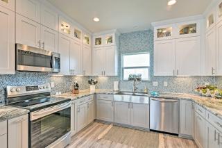 Beachfront Retreat 16 Mi to Dtwn Freeport! - Freeport - 3
