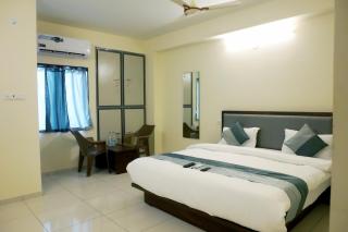 Hotel Nova SK - Rajkot - 8