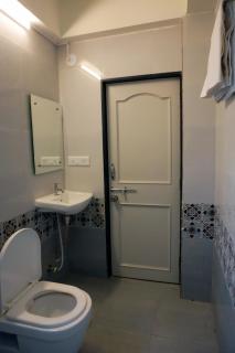 Hotel Nova SK - Rajkot - 7