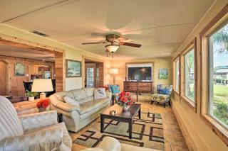 St Johns River Canal Home with Grill! - Georgetown - 8