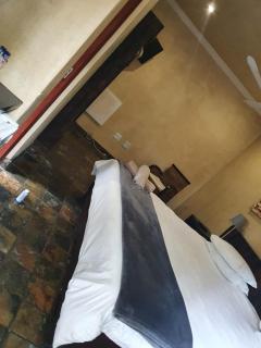 Eagles Nest Estate Luxury Guest House - Jacksonʼs Drift - 3