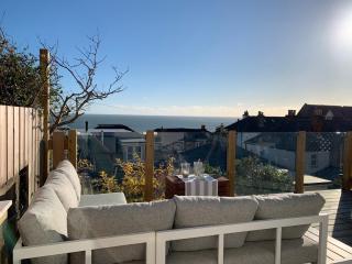28 North, Stunning Costal home with Generous Ferry Reduction - Ventnor - 9