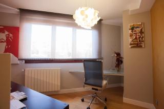 Piso moderno, céntrico y con garaje gratis - Bilbao - 2