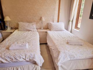 Seaside Sunny Stay - Durban - 2