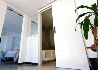 Skol 709 Duplex 1 Bedroom in Skol Marbella with Gibraltar and Sea Views - Marbella - 1