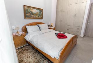 BYT Downtown Flat - Larisa - 3