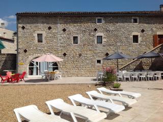 Ardèche les cigales gîte églantier avec piscine partagée - Grospierres - 0