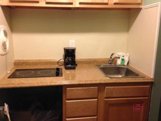 Dolphin Inn - 9