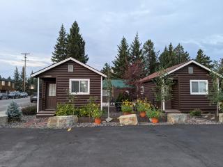 9 Bar W Cabins - West Yellowstone - 9