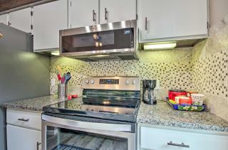 Deck and Fire Pit Margaritaville Resort Home! - Osage Beach - 2