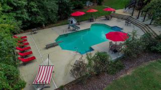 Bama Lakeside Retreat - Tuscaloosa - 1